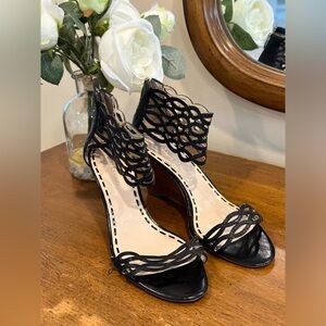 Classy wedge black sandal